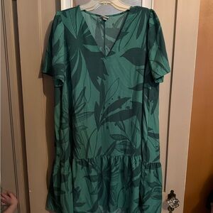 Green Leaf Print Dress